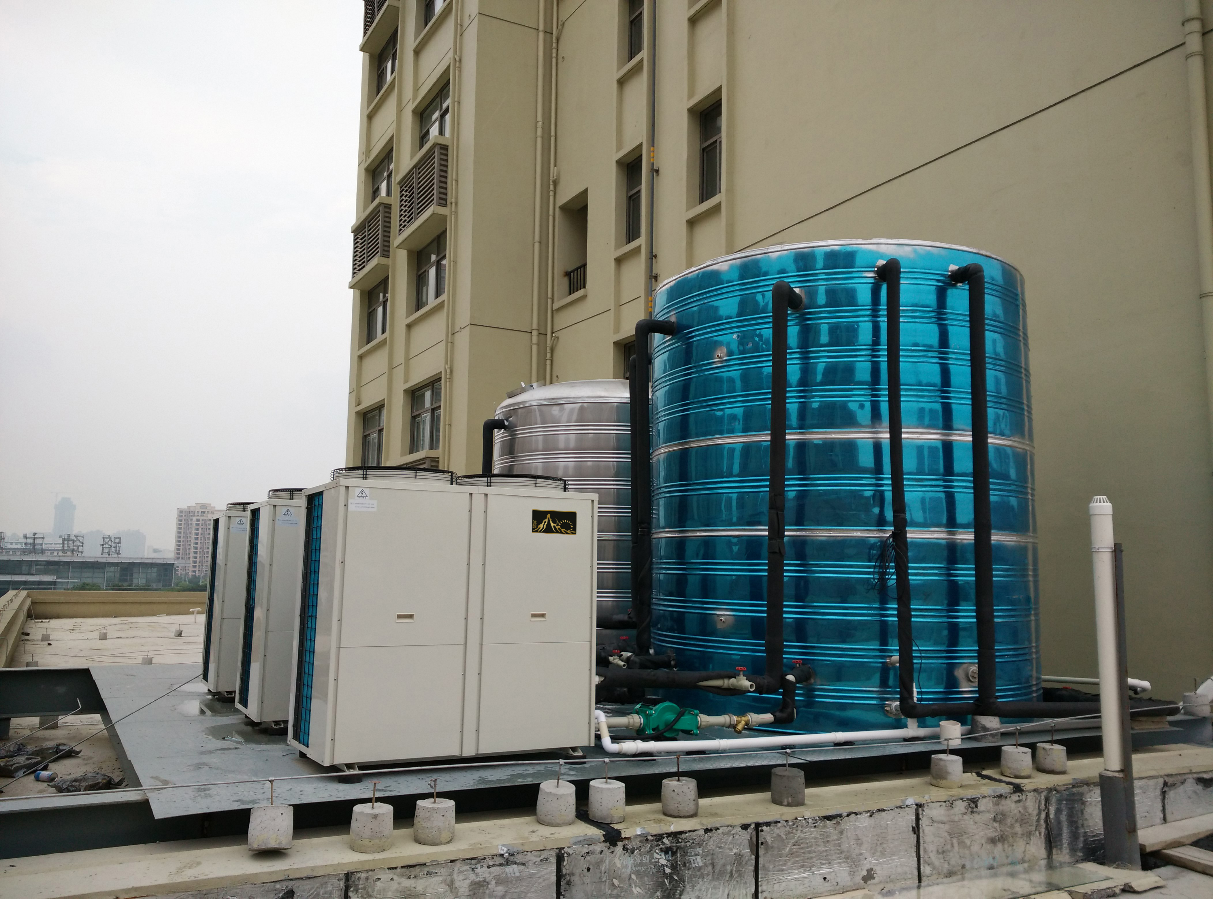 空气能热水器,热水器,空气能 空气能热水器,热水器,空气能